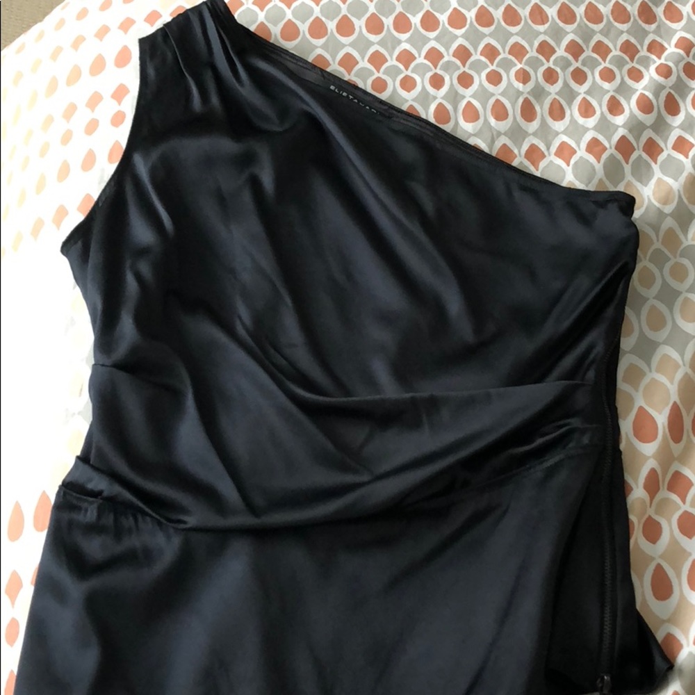 Silky one shoulder top